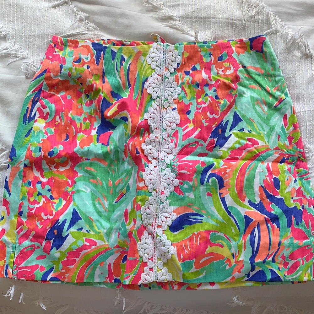 Lily Pulitzer skirt